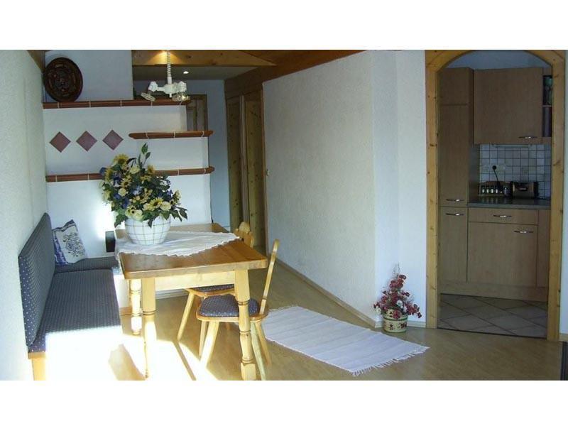 Gaestehaus Riki Oberschmid Steinbach am Attersee Oda fotoğraf